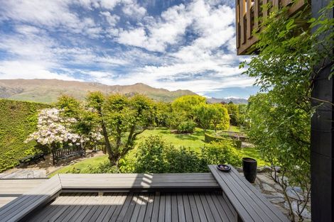 Photo of property in 42 Manuka Crescent, Wanaka, 9305
