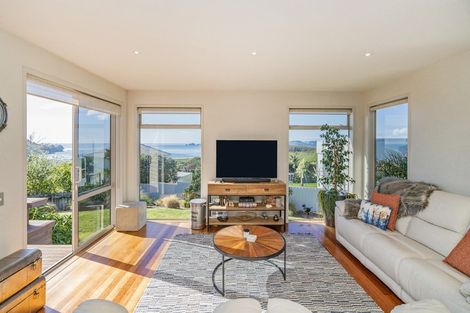 Photo of property in 159 Centennial Drive, Whitianga, 3510