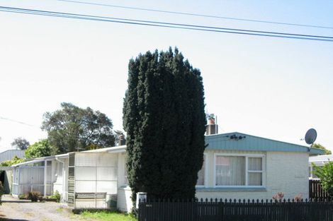 Photo of property in 21 Prestons Road, Redwood, Christchurch, 8051