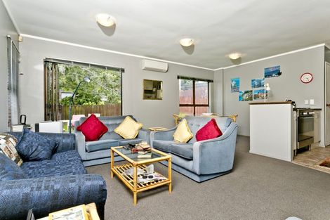 Photo of property in 6 Burns Avenue, Takapuna, Auckland, 0622