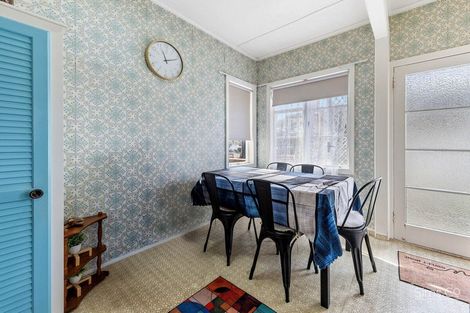 Photo of property in 96 Portal Street, Durie Hill, Whanganui, 4500