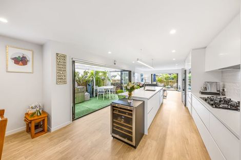 Photo of property in 8 Makete Crescent, Hobsonville, Auckland, 0618