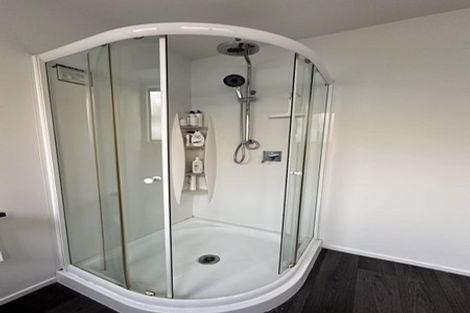 Photo of property in 10 Granville Drive, Massey, Auckland, 0614