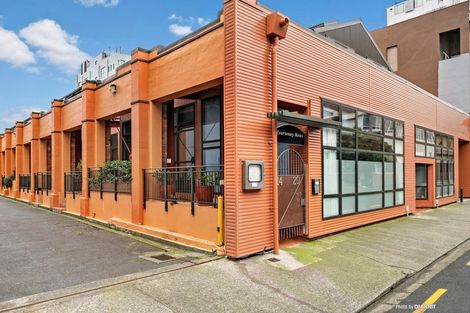 Photo of property in 14u8 Alpha Street, Te Aro, Wellington, 6011