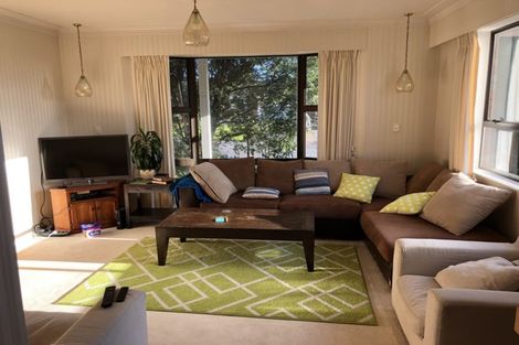 Photo of property in 35 Cromdale Avenue, Highland Park, Auckland, 2010