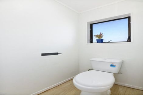 Photo of property in 31 Pomaria Road, Henderson, Auckland, 0610