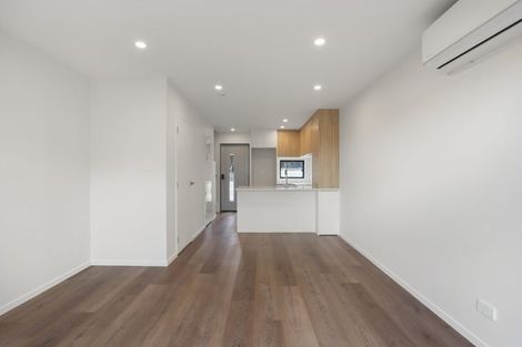 Photo of property in 39 Jabuka Street, Glen Eden, Auckland, 0602