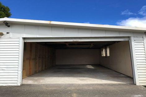 Photo of property in 42 Pisces Road, Glen Eden, Auckland, 0602