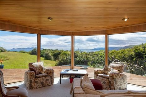 Photo of property in 21 Raroa Place, Pukerua Bay, 5026