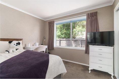 Photo of property in 30 Greendale Avenue, Avonhead, Christchurch, 8042