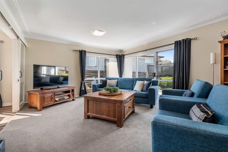 Photo of property in 60 Angelo Avenue, Howick, Auckland, 2014