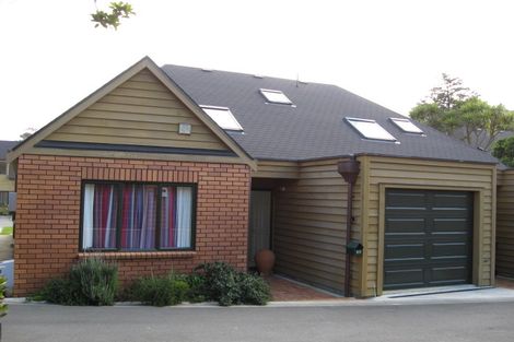 Photo of property in 63 Futuna Close, Karori, Wellington, 6012