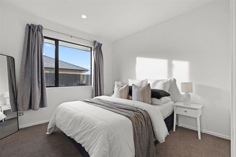 Photo of property in 2 Meyer Crescent, Halswell, Christchurch, 8025