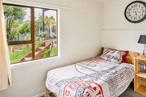 Photo of property in 18c Caesars Place, Churton Park, Wellington, 6037