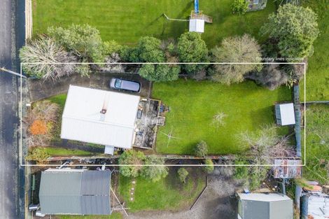 Photo of property in 70 Bibby Street, Waipawa, 4210