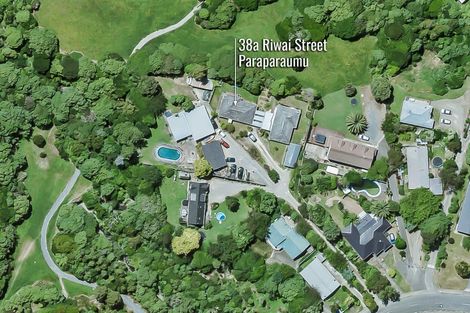 Photo of property in 38a Riwai Street, Paraparaumu, 5032