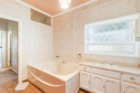Photo of property in 110 Putorino Road, Hunterville, Marton, 4787