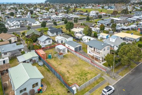 Photo of property in 110 Hampton Road, Whangamata, 3620