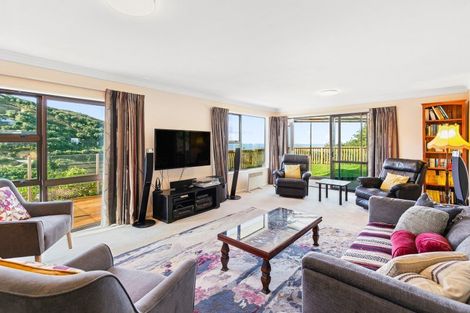 Photo of property in 19c Cave Road, Houghton Bay, Wellington, 6023