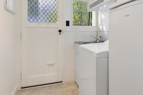 Photo of property in 54 Saint James Street, Richmond Heights, Taupo, 3330
