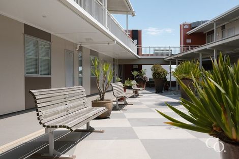 Photo of property in 213/332 Maunganui Road, Mount Maunganui, 3116