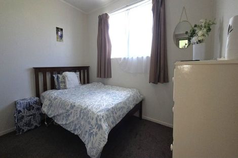 Photo of property in 45/45b Avenue Road, Foxton, 4814