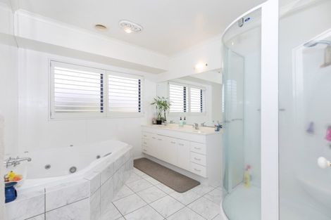 Photo of property in 16 Friesian Place, Grandview Heights, Hamilton, 3200
