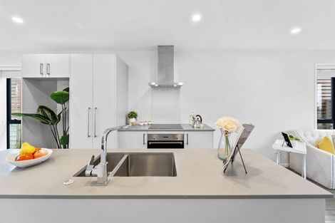 Photo of property in 8 Orca Drive, Stanmore Bay, Whangaparaoa, 0932