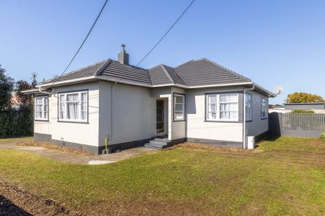 Photo of property in 77 Fitzherbert Avenue, Tawhero, Whanganui, 4501