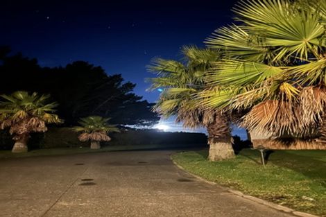 Photo of property in 54 Pinetone Road, Kumeu, 0892