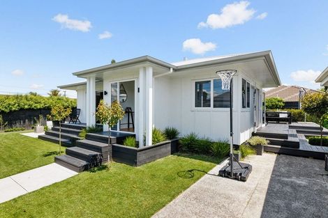 Photo of property in 78 Grey Street, Cambridge, 3434