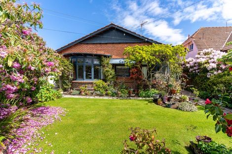 Photo of property in 198 Forbury Road, Saint Clair, Dunedin, 9012