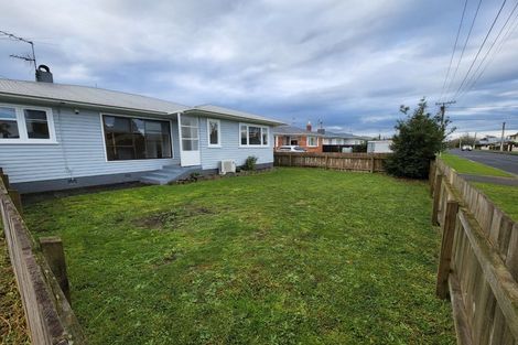 Photo of property in 41 Hill Crescent, Papakura, 2110