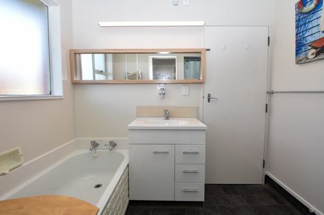 Photo of property in 481 High Street South, Carterton, 5713