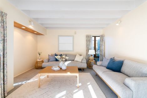 Photo of property in 17 Swanleigh Place, Ilam, Christchurch, 8041