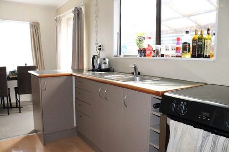 Photo of property in 2/54 Pooks Road, Ranui, Auckland, 0612