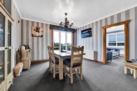 Photo of property in 48 Regan Street, Stratford, 4332