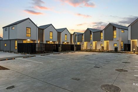 Photo of property in 81 Bampton Street, Shirley, Christchurch, 8061