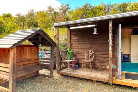 Photo of property in 1665 Matapouri Road, Matapouri, Whangarei, 0173