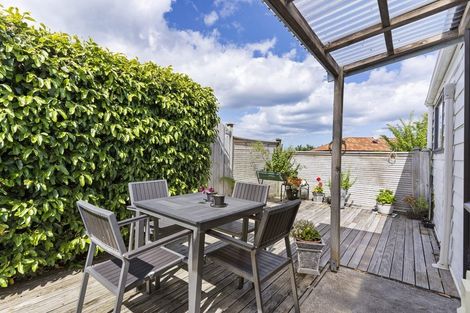 Photo of property in 12 Orewa Heights Crescent, Orewa, 0931