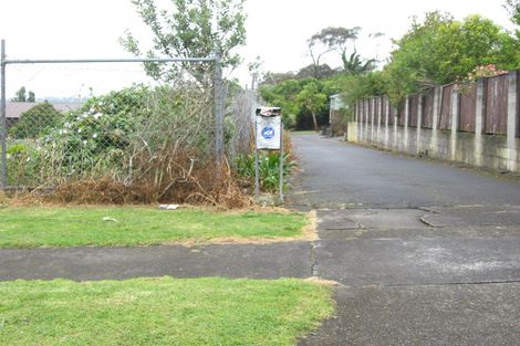 Photo of property in 22 Ridgemount Rise, Mangere Bridge, Auckland, 2022