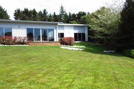 Photo of property in 1 Lakeside Terrace, Westport, 7892