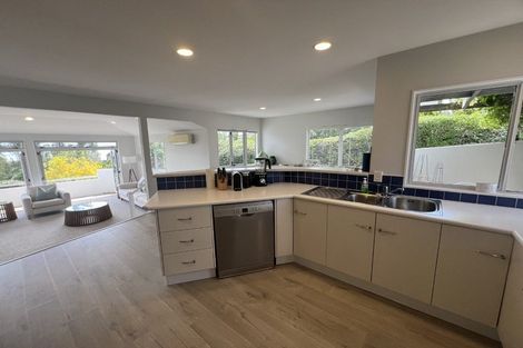 Photo of property in 17a Beach Road, Manly, Whangaparaoa, 0930