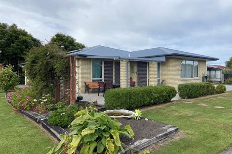 Photo of property in 1 Powick Street, Westport, 7825