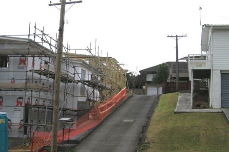 Photo of property in 1/15 Selwyn Crescent, Forrest Hill, Auckland, 0620