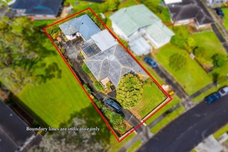 Photo of property in 36 Jade Avenue, Pakuranga Heights, Auckland, 2010