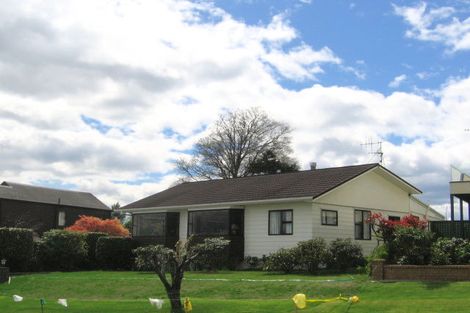 Photo of property in 12 Pataka Road, Taupo, 3330