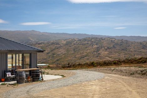 Photo of property in 375 Conroys Road, Conroys Gully, Alexandra, 9392