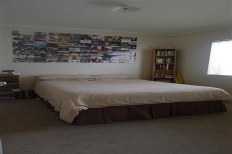 Photo of property in 12 Macalister Place, Miramar, Wellington, 6022