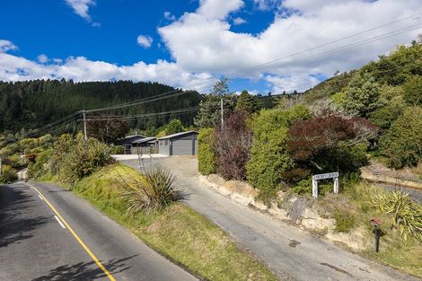 Photo of property in 152 Doctors Point Road, Waitati, 9085